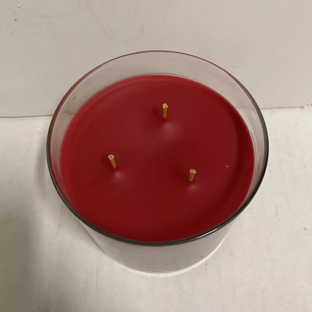 Slatkin And Co Spice Scented Candle HTF - Picture 2 of 2
